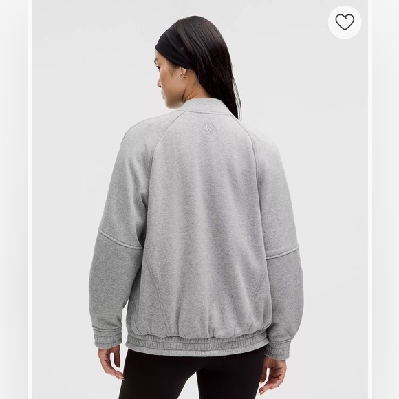 NWOT Women’s Lululemon Scuba Oversized Varsity Jacket Plush Size XL/XXL - Picture 2 of 7